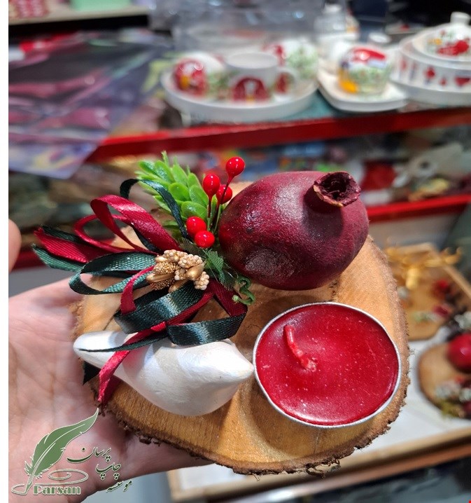 گیفت شمع بیس چوبی یلدایی